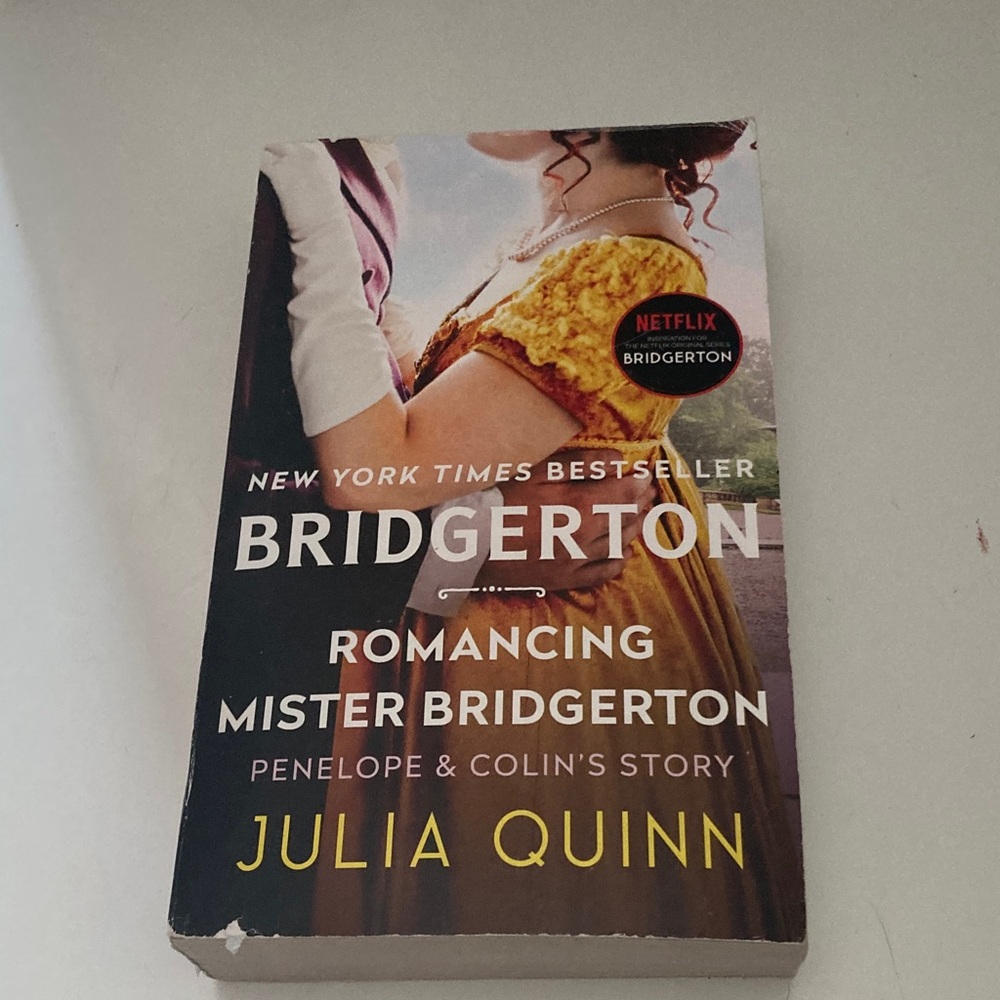Bridgerton: Romancing Mister Bridgerton by Julia Quinn